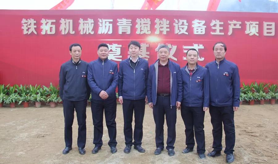 凤凰论坛资料中心